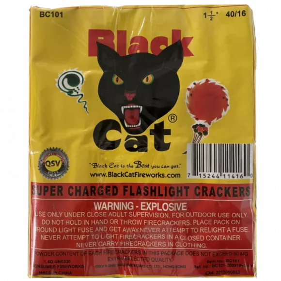 bc00016-black-cat-firecrackers